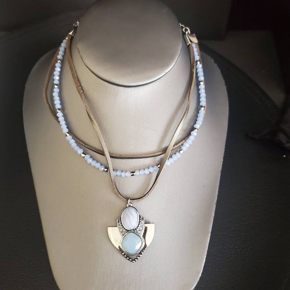 Bohemian Layered Choker Necklace Blue Stone Silver Tone Pendant Leather Cord‎